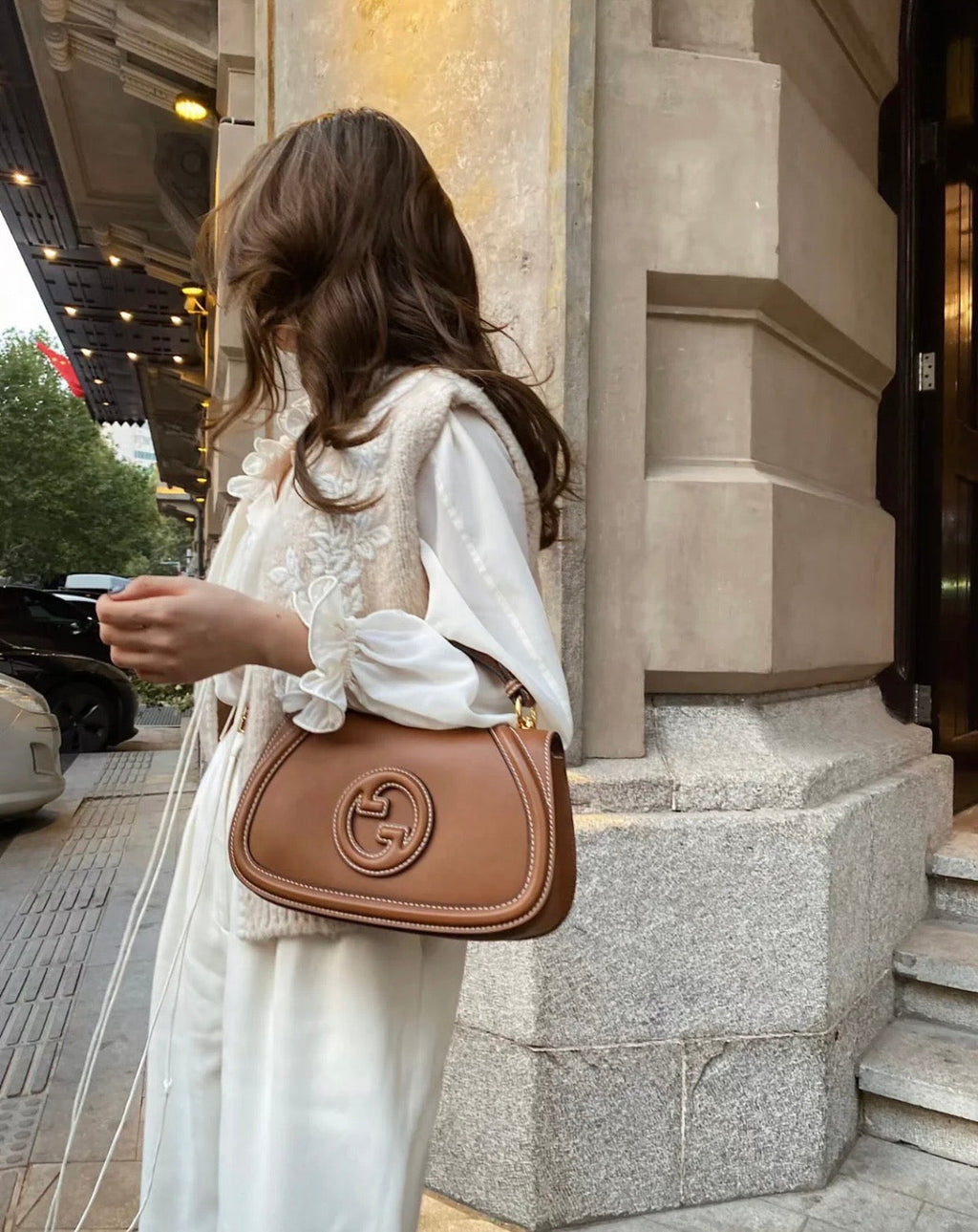 Gucci GG Emblem Mini Tote Bag – 855491