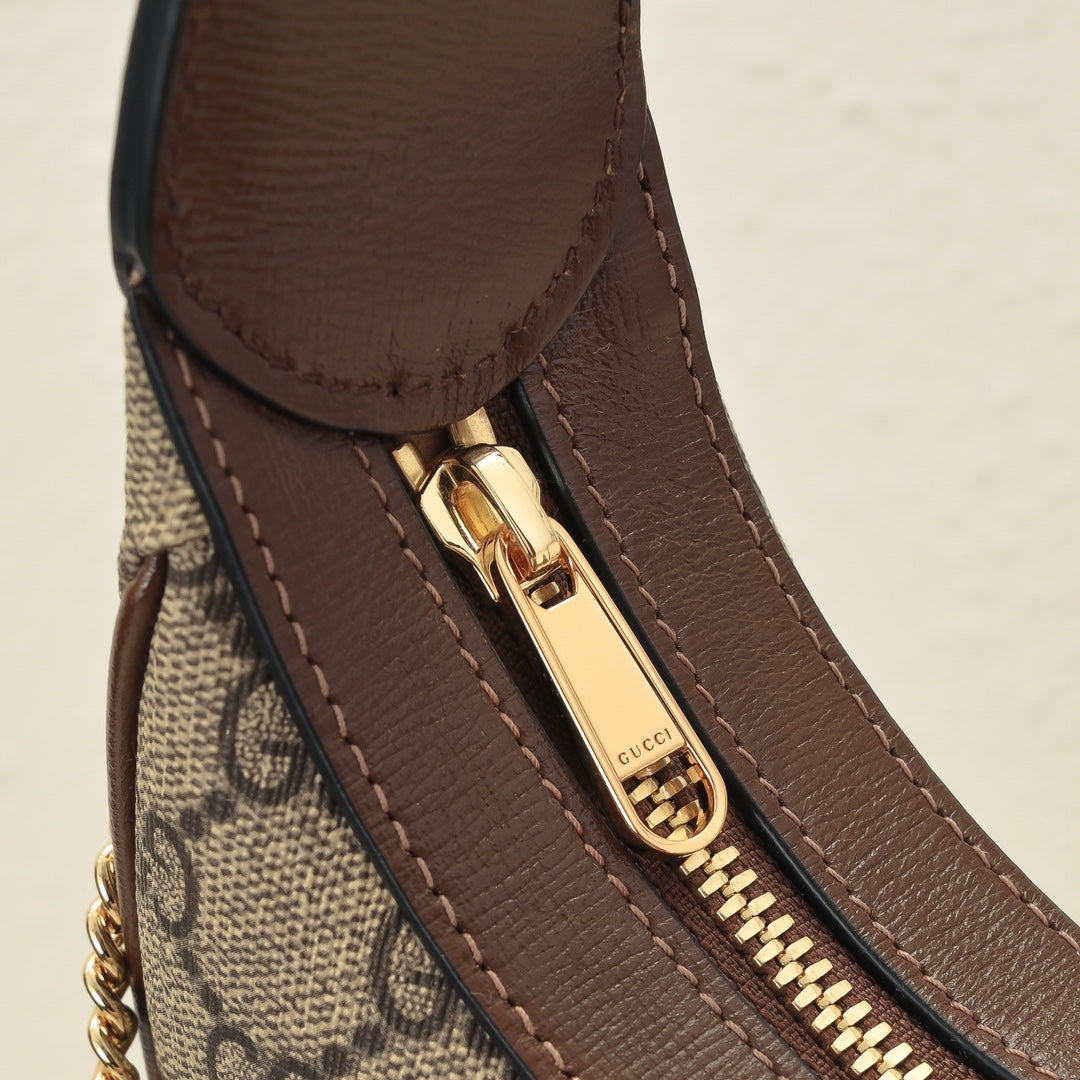 Gucci GG Retro Half Moon Bag – 726843