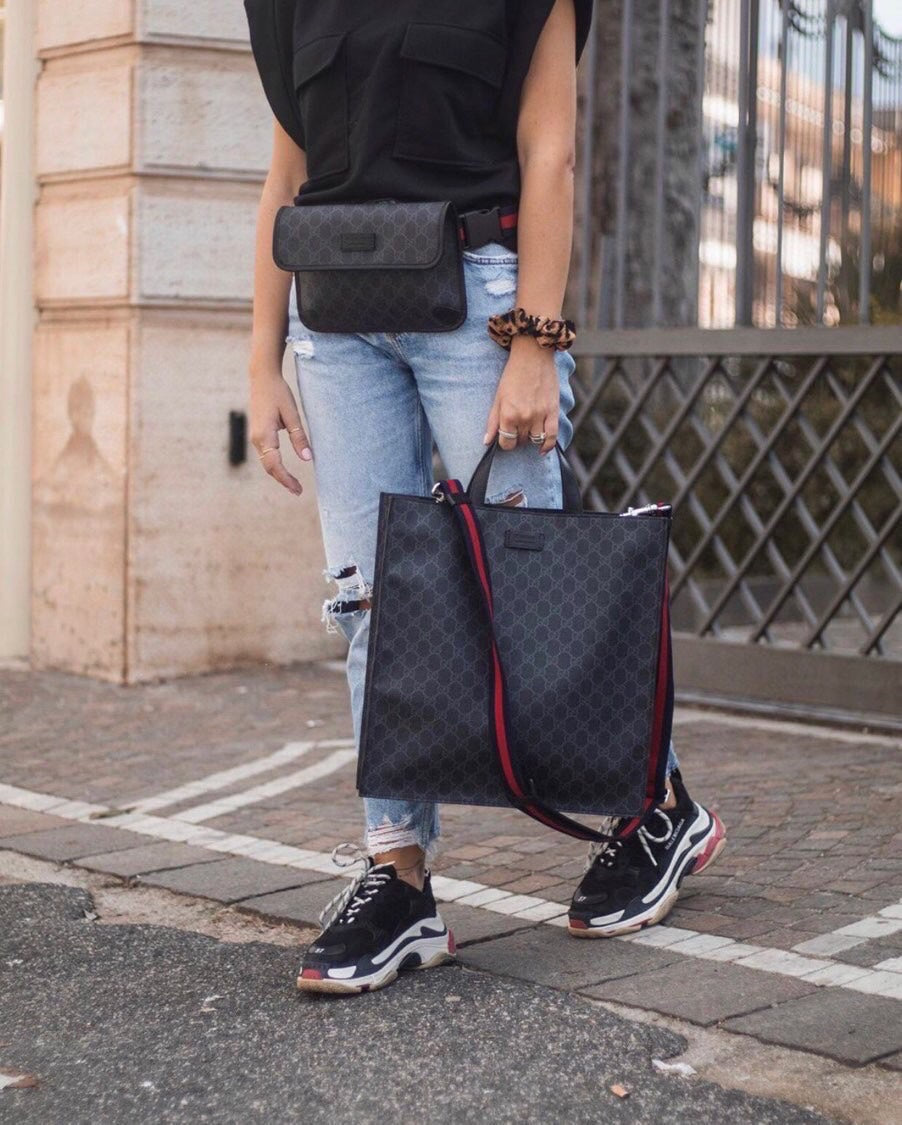 Gucci Black Belt Bag – 598113