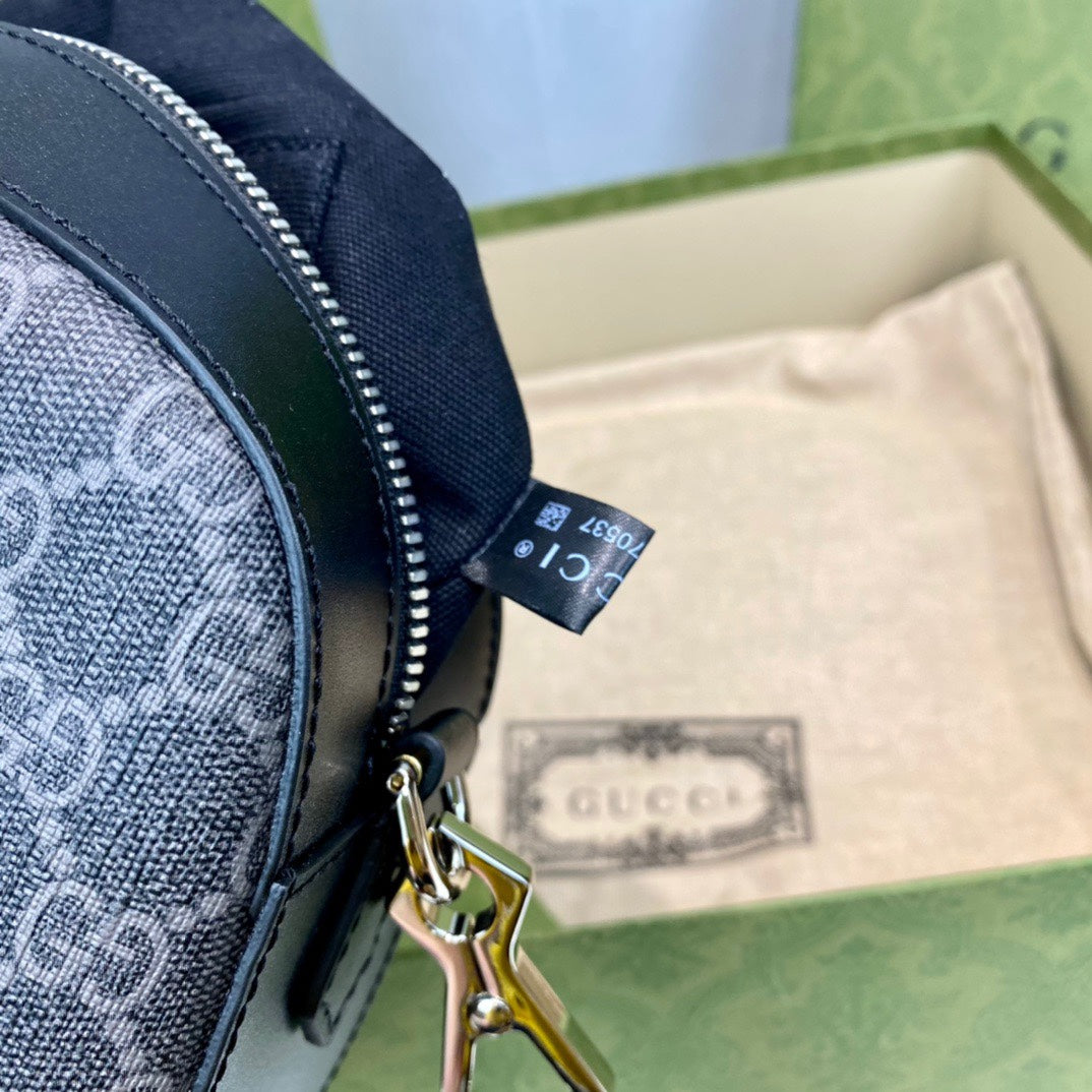Gucci GG Black Camera Bag – 574886