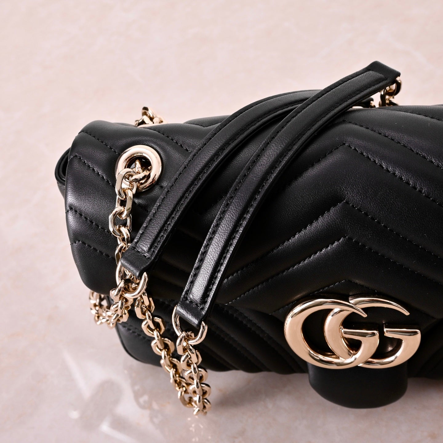 Gucci GG Marmont 2.0 Small Shoulder Bag – 837267