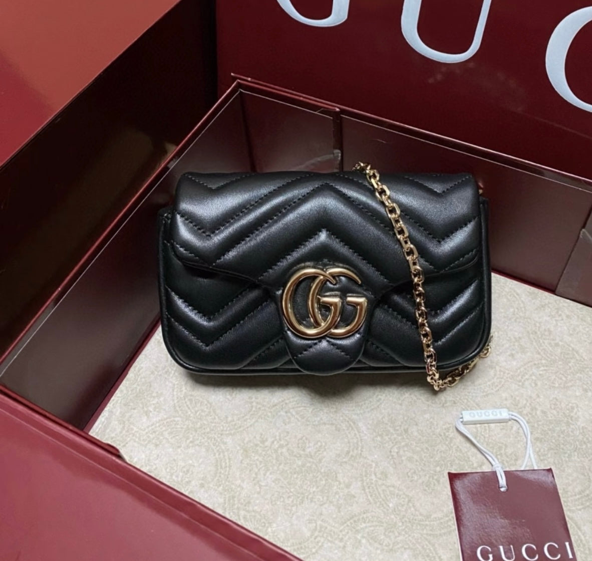 Gucci GG Marmont 2.0 Mini Shoulder Bag – 841290
