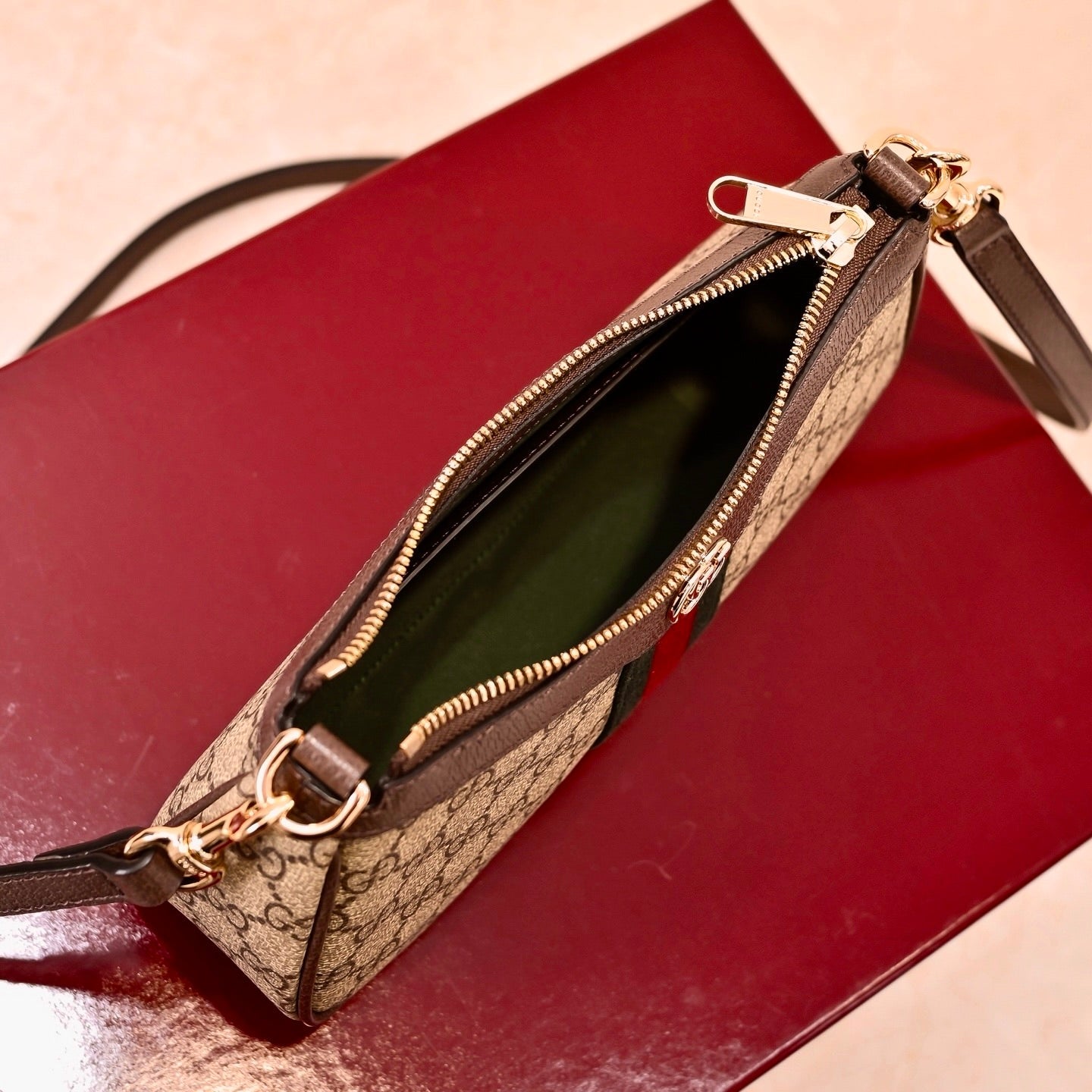 Gucci Ophidia Small Shoulder Bag – 841341