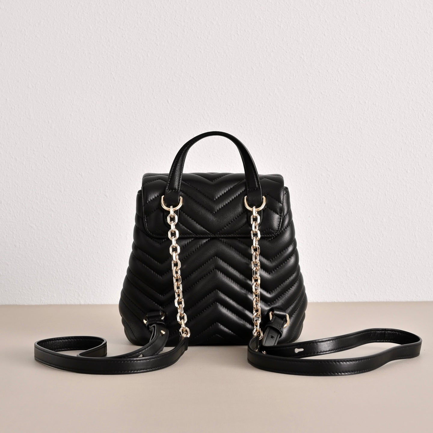 Gucci GG Marmont Mini Backpack – 855921