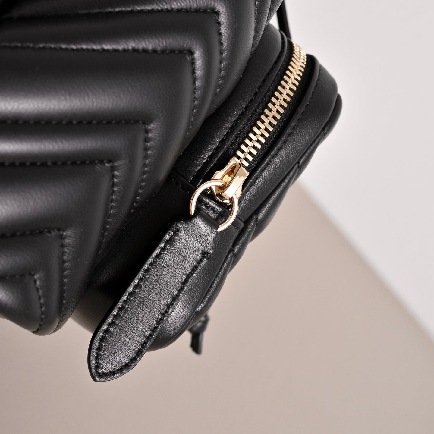 Gucci GG Marmont Backpack – 861878