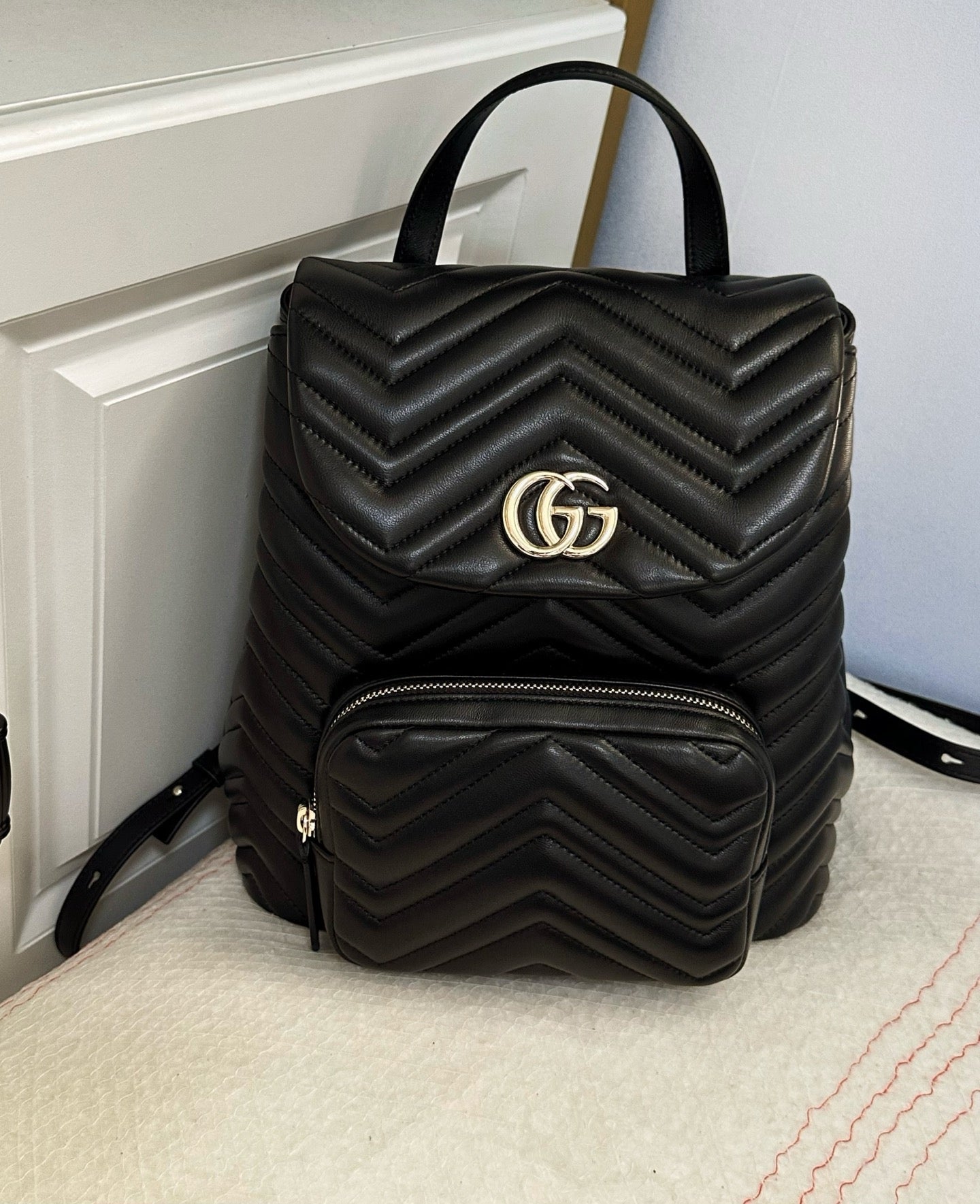 Gucci GG Marmont Backpack – 861878
