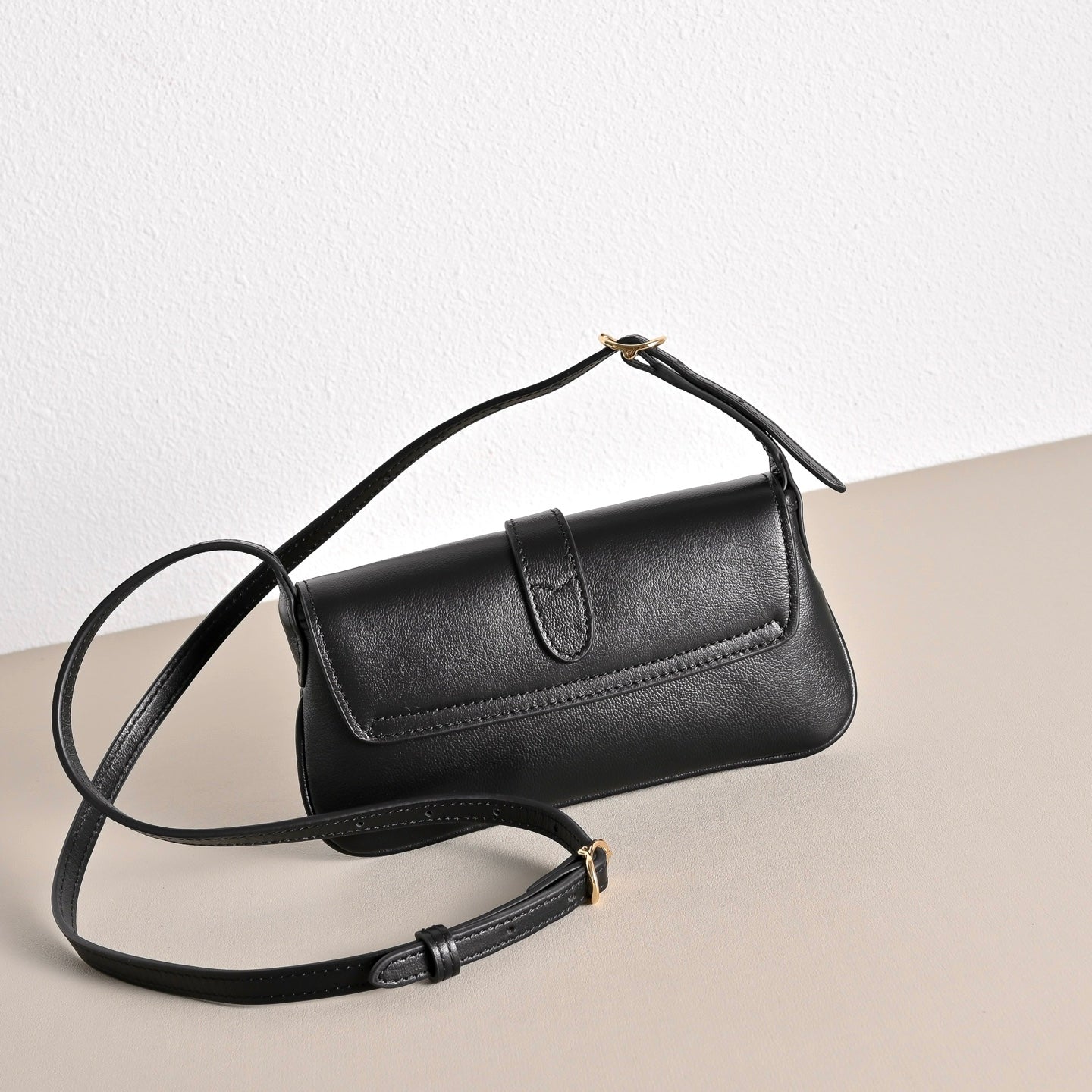 Gucci Jackie Mini Shoulder Bag – 867156