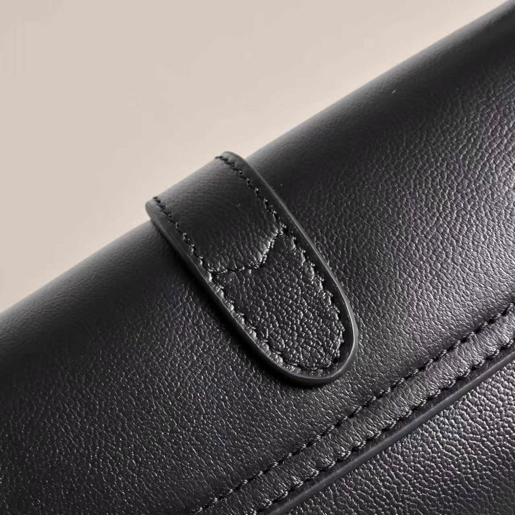 Gucci Jackie Mini Shoulder Bag – 867156