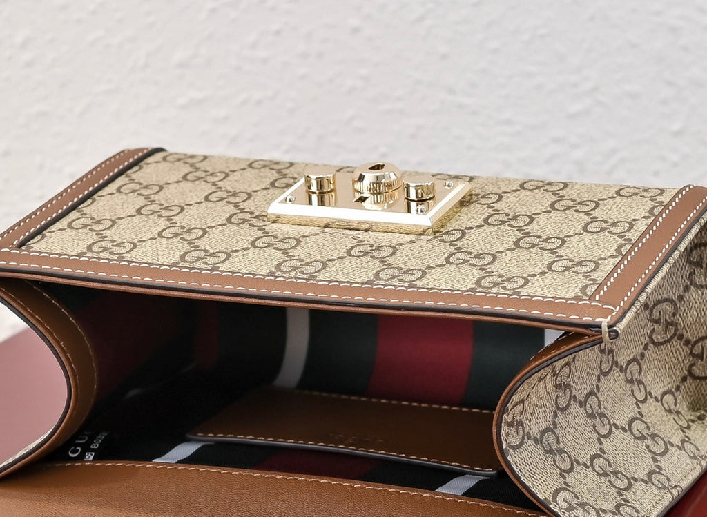 Gucci Padlock Small Top Handle Bag – 838999