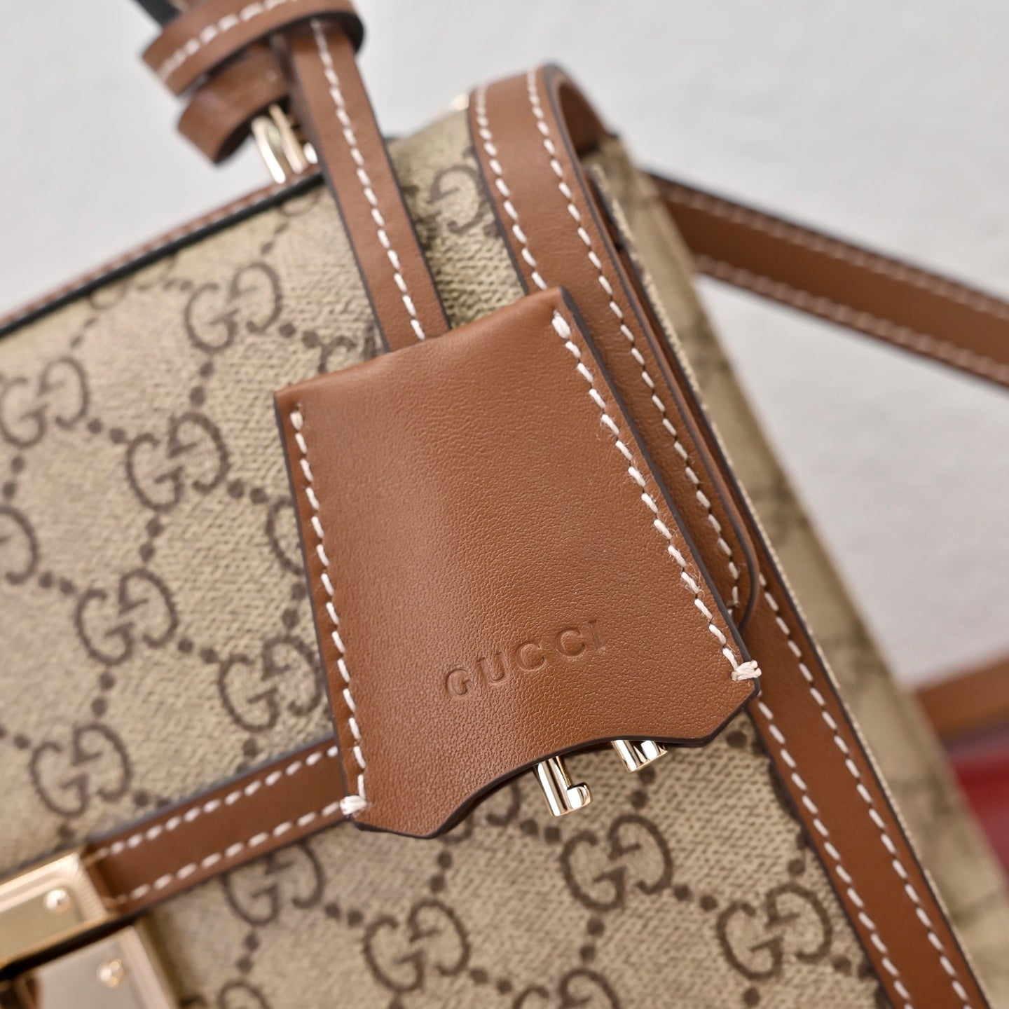 Gucci Padlock Medium Top Handle Bag – 838998