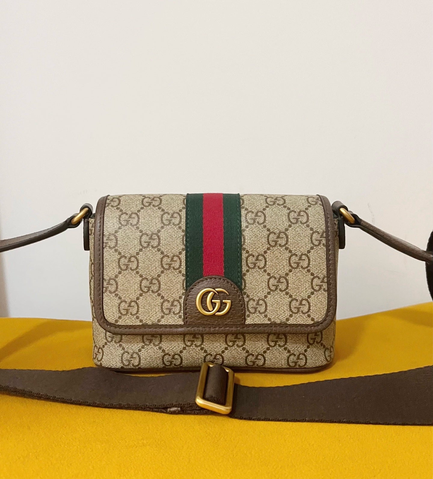 Gucci Ophidia Mini Messenger Bag – 838599